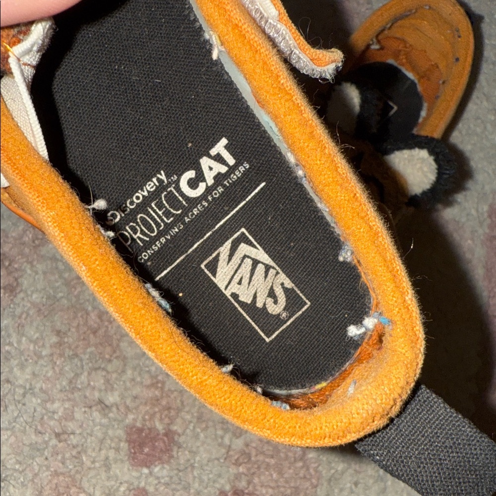 Vans Toddler Tiger Face Slip-On Sneakers - Project Cat - Size 8 - Picture 2 of 7